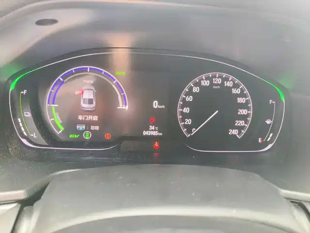 Honda Accord 2022 Sharp Hybrid 2.0L Sharp Leader Edition — фото 4