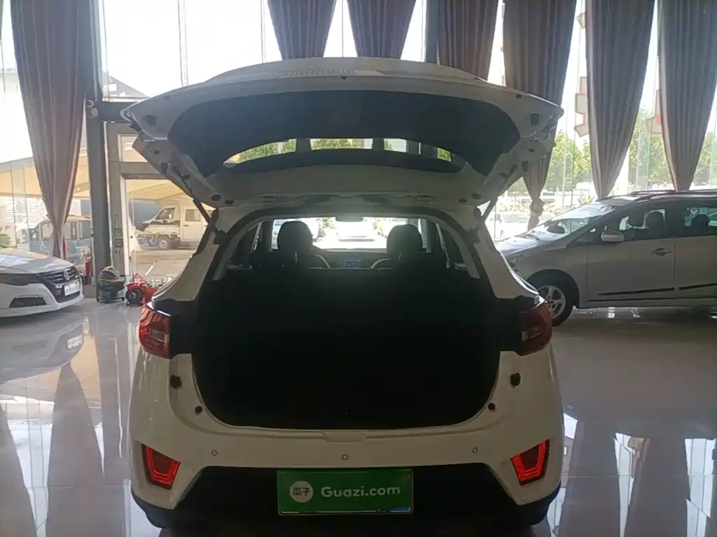 Zotye T300 2023 2023 T300L 1.5L Manual Standard Edition