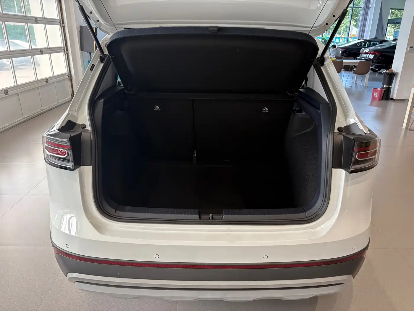Volkswagen Tharu 2026 2026 New Sharp 300TSI Aspiration Edition