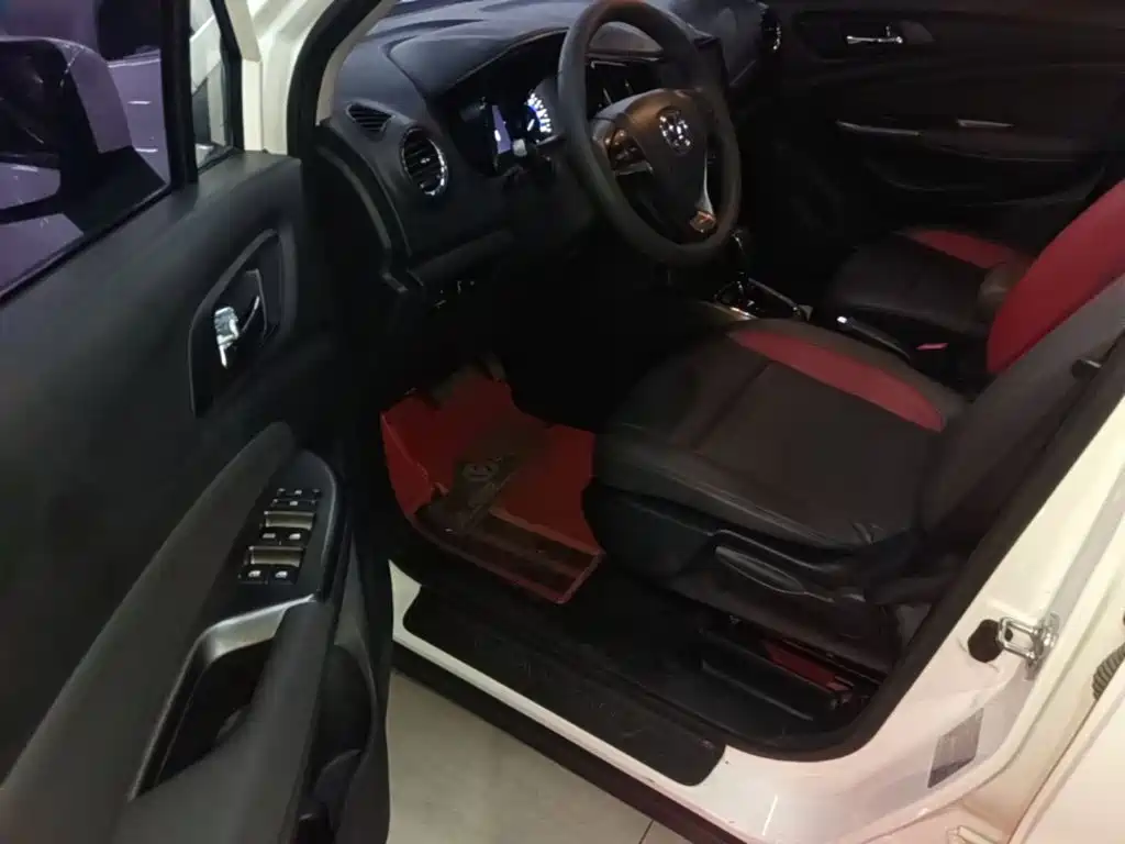 Changan CS15 2017 2016 1.5L Automatic Fashion