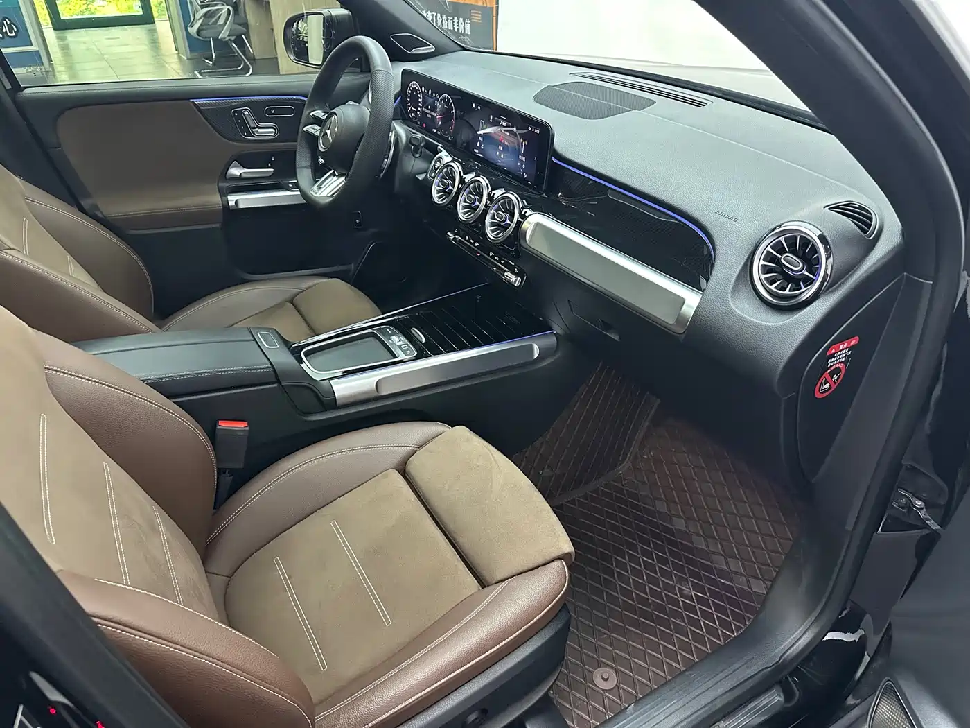 Mercedes-Benz GLB AMG 2026 2025 Model AMG GLB 35 4MATIC