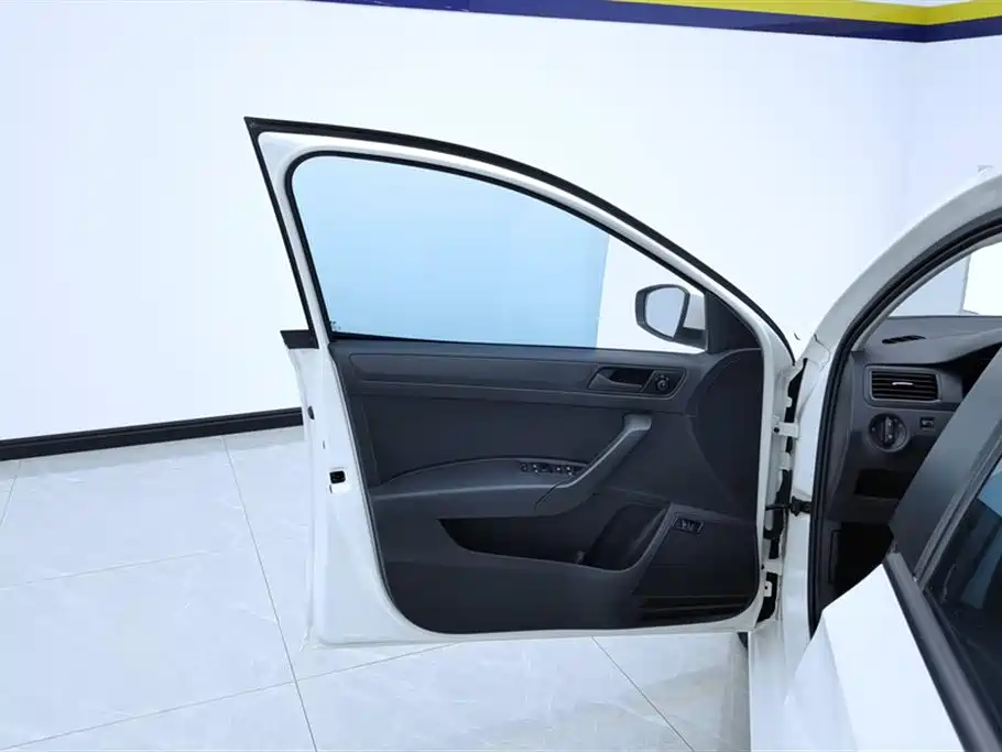 Volkswagen Santana 2021 1.5L Manual Trend Edition фото 7