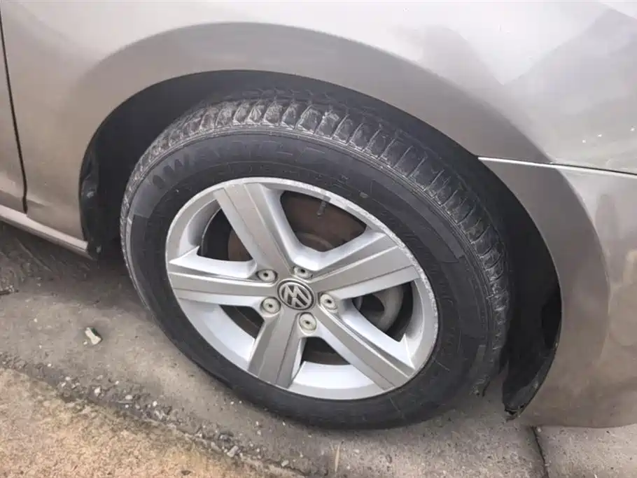Volkswagen Golf 2015 1.4TSI Automatic Luxury фото 6