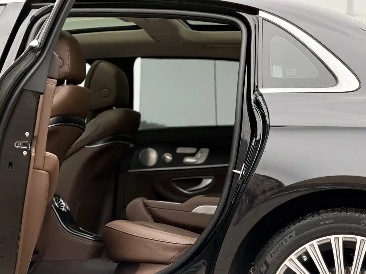 Mercedes-Benz E-Class 2022 E 300 L Luxury фото 8