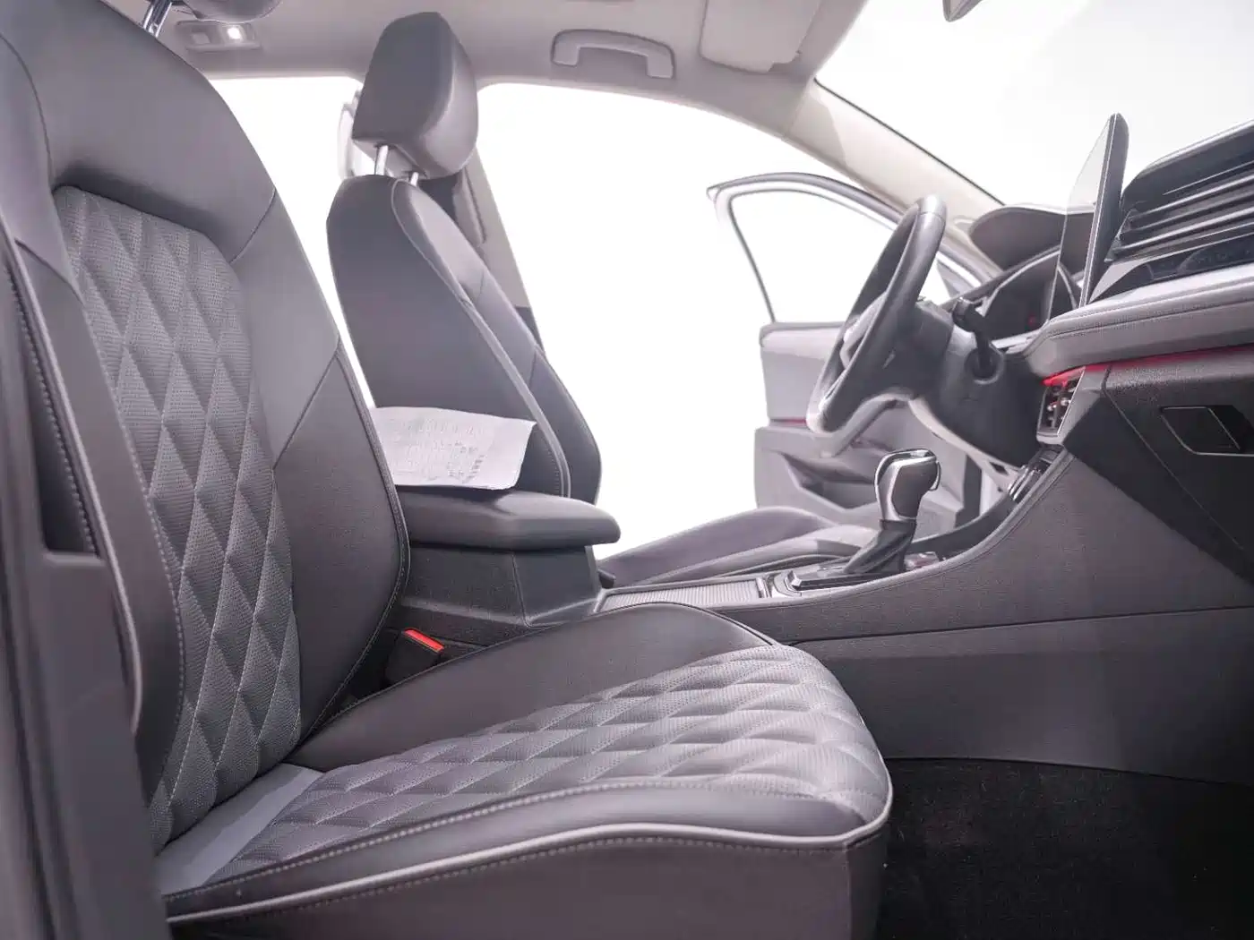 Volkswagen Sagitar 2023 280TSI DSG Beyond Lite фото 22