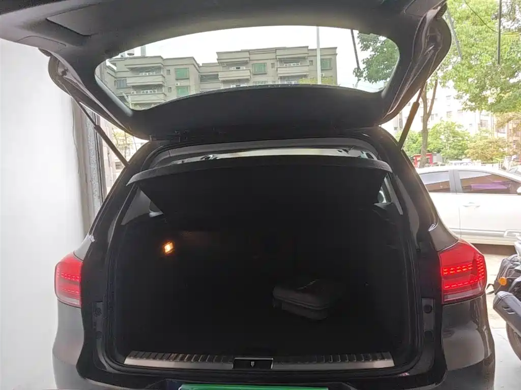 Volkswagen Tiguan 2016 Model 300TSI Automatic 2WD Luxury Edition фото 19