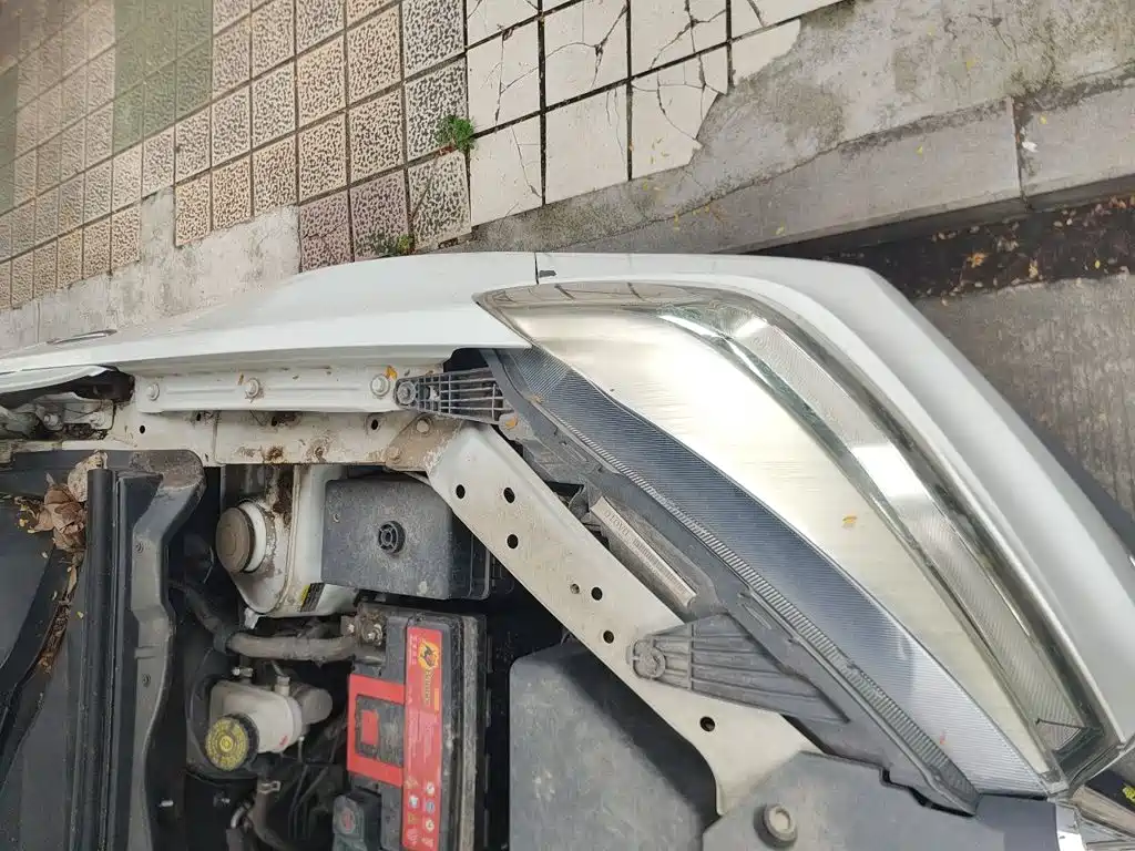 SWM Motor SWM G05 2019 2019 2.0L Manual Luxury Model