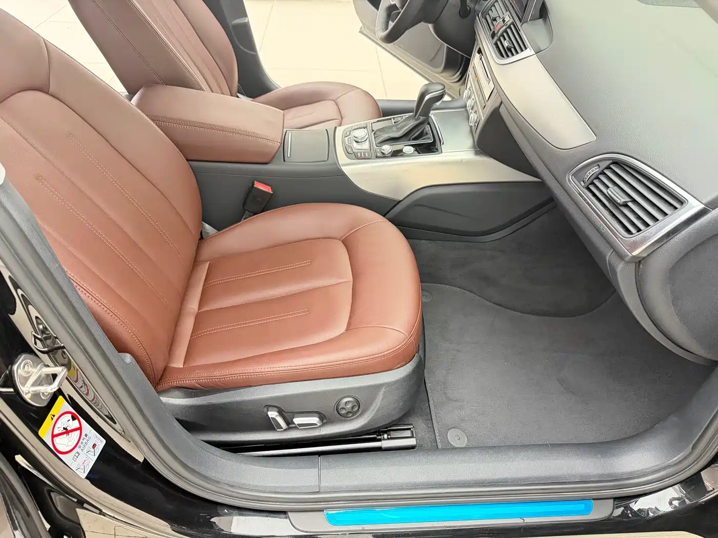 Audi A6L 2016 30 FSI Technology фото 14