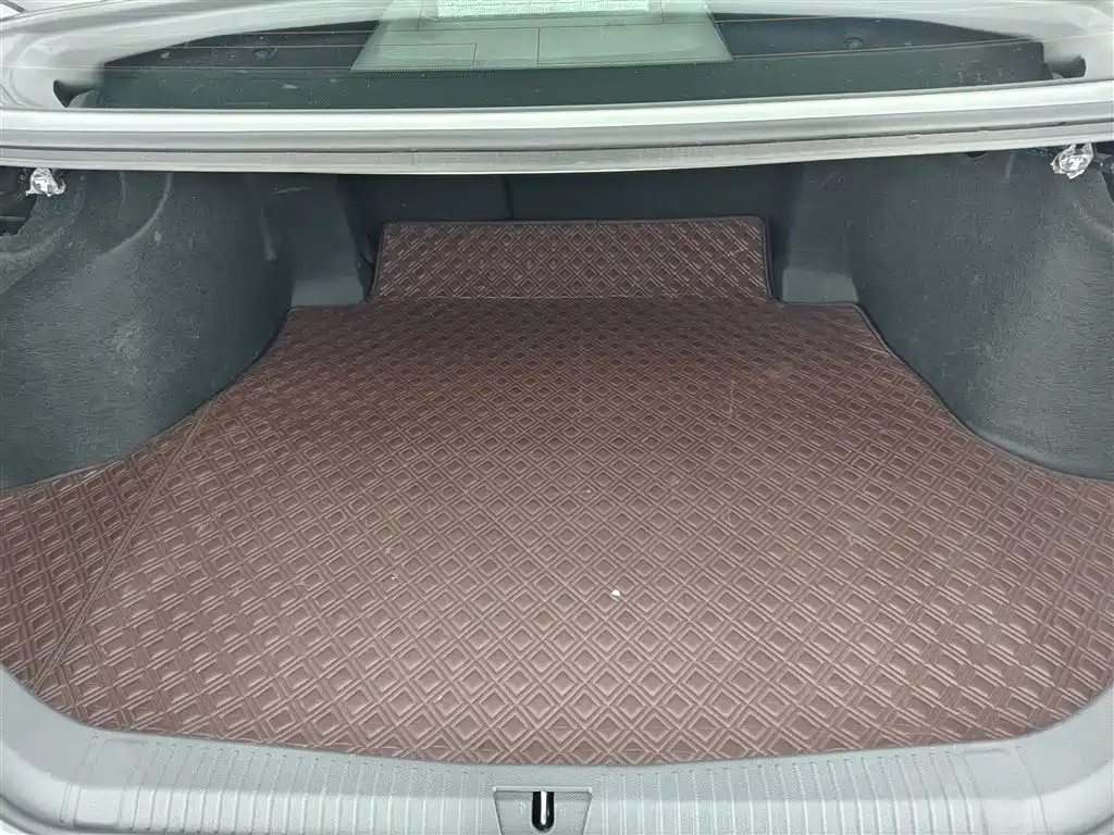 Toyota Avalon 2023 2.0L Luxury Edition фото 16