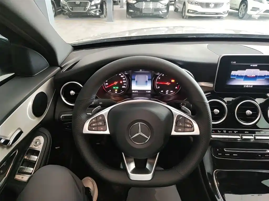 Mercedes-Benz C-Class 2017 Facelift C 200 Sport Edition фото 11