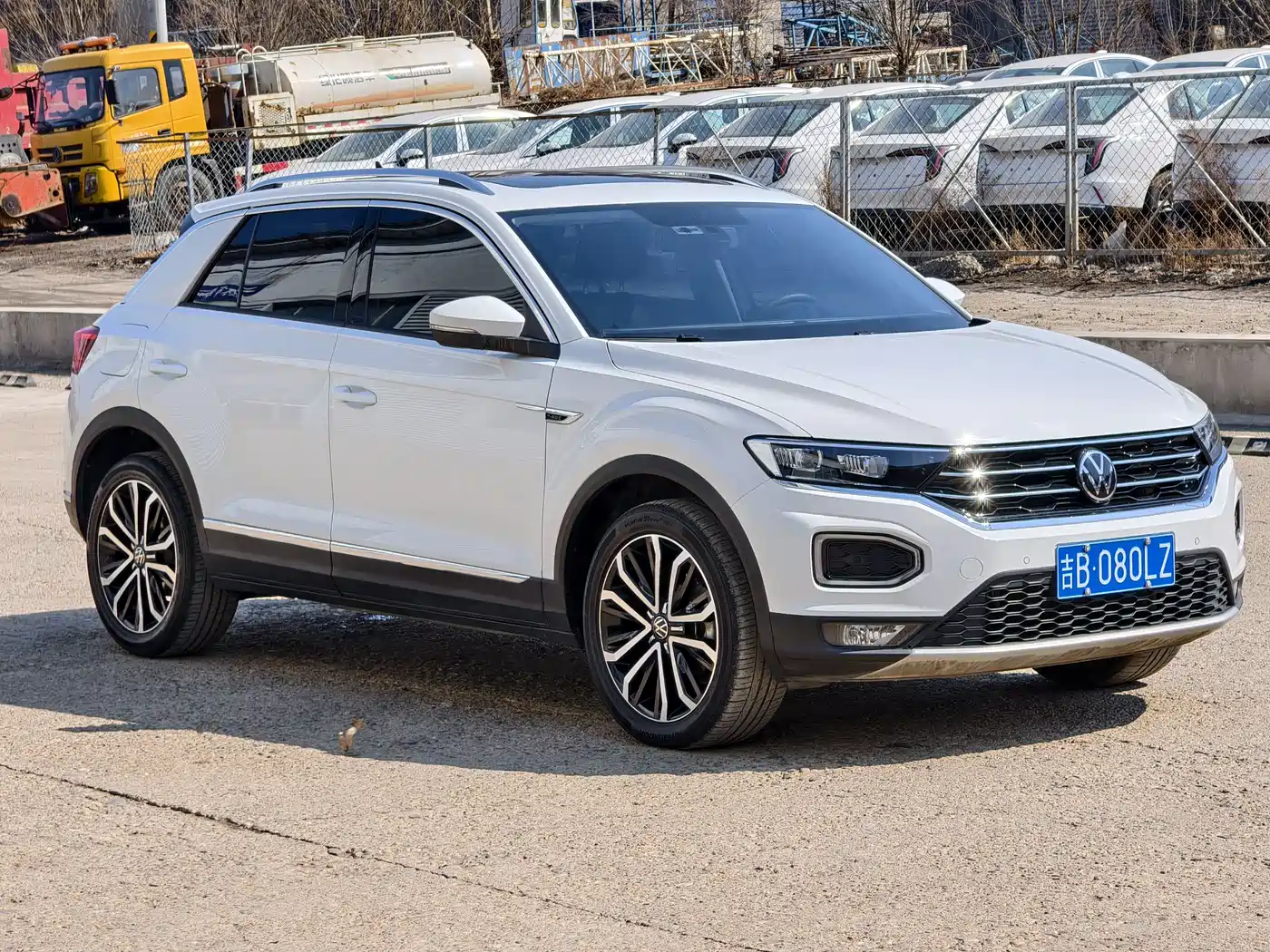 VOLKSWAGEN T ROC EXPLORING SONGS