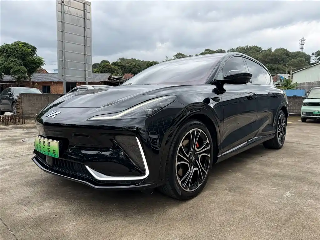 IM Motors IM LS7 2023 100kWh Lux RWD