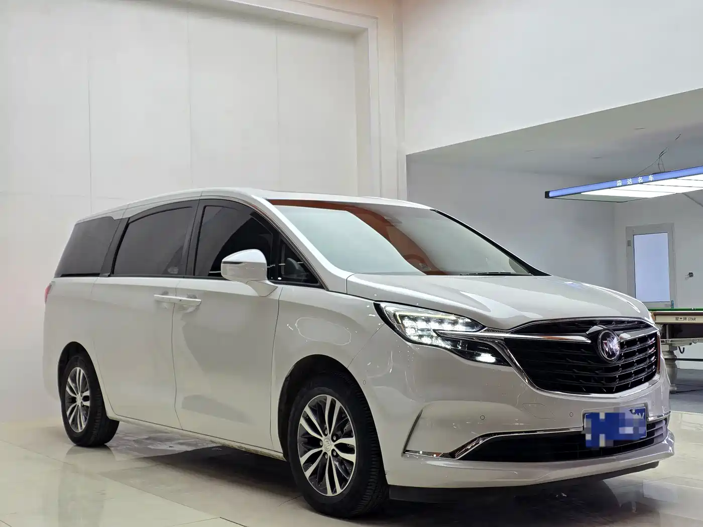 Buick GL8 2021 ES Landlord 653T Premium
