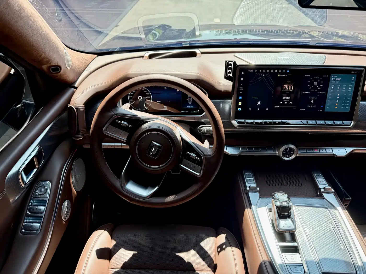 TANK TANK 700 NEW ENERGY