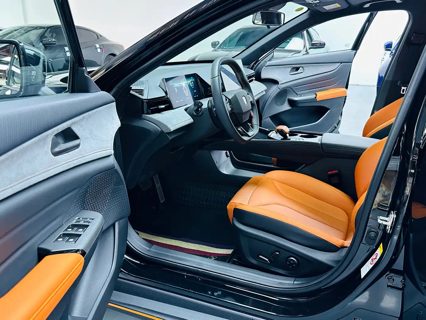 Changan UNI-V 2025 2025 2.0T Sport Version