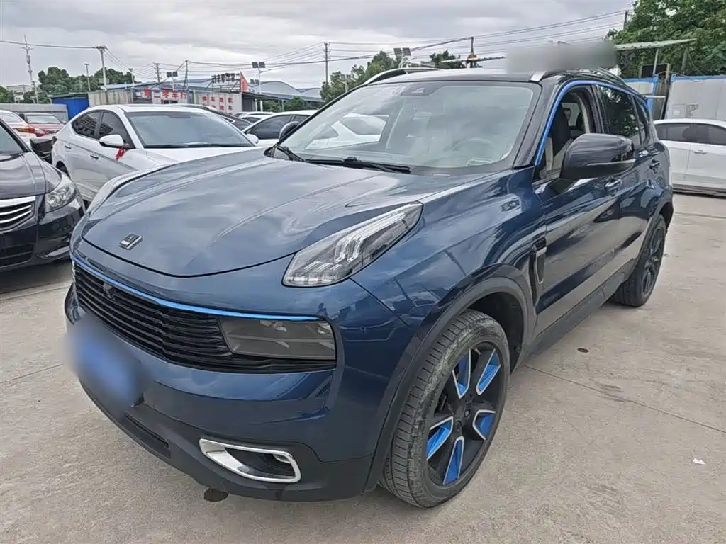Lynk & Co 01 2019 2.0T 2WD Pro Edition China V фото 2