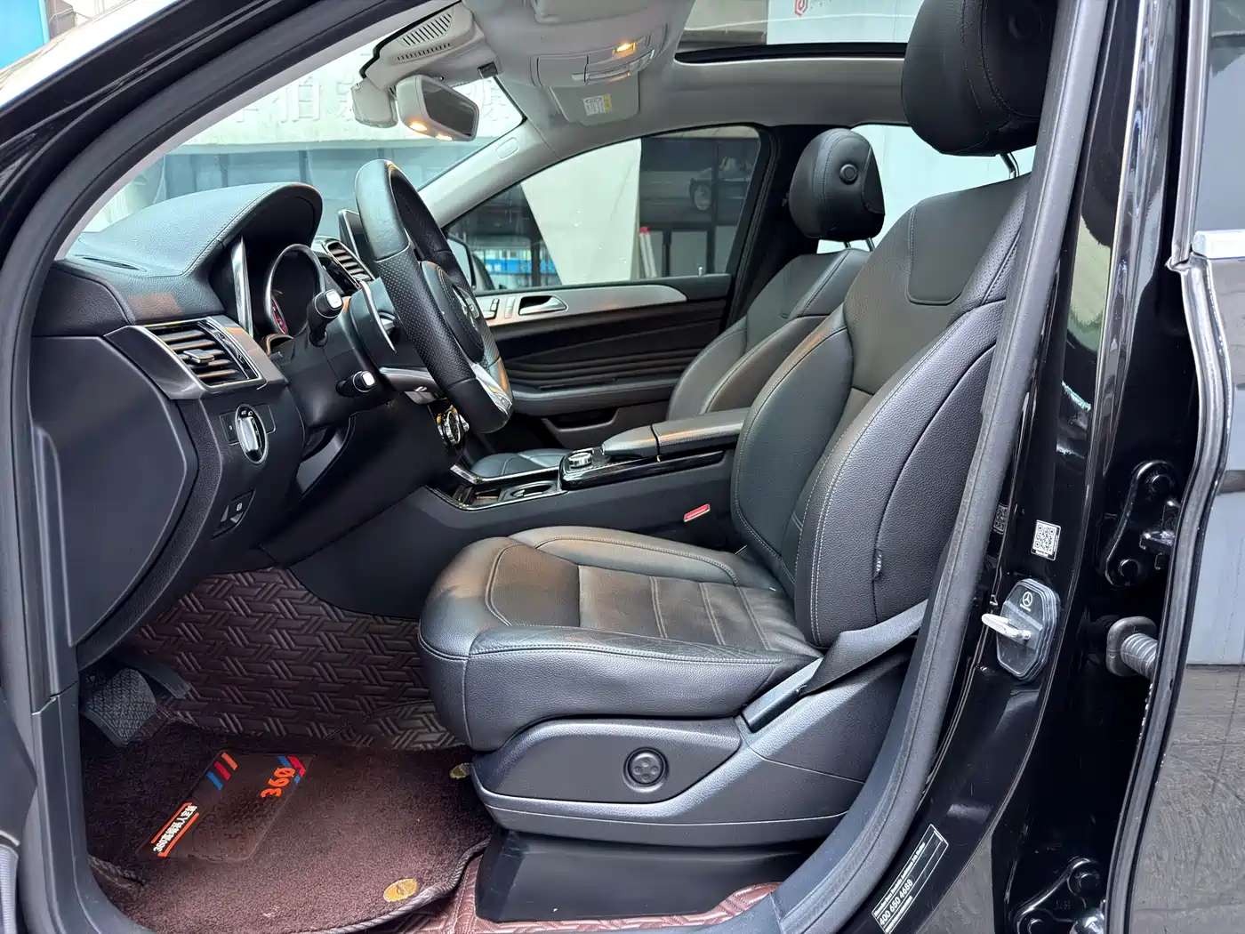 Mercedes-Benz GLE Coupe 2015 GLE 320 4MATIC Coupe SUV фото 8