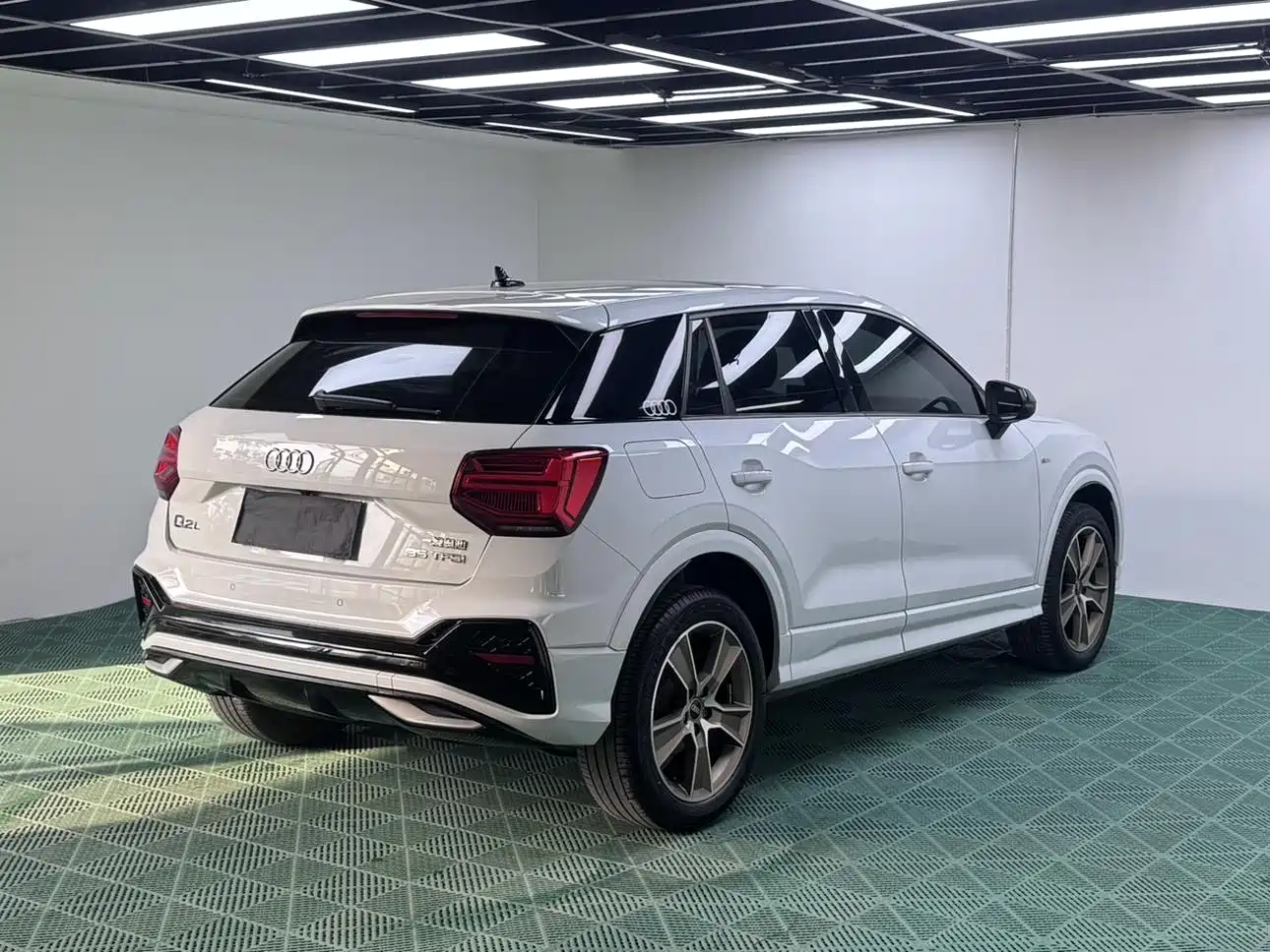 Audi Q2L 2022 35 TFSI Fashion Dynamic фото 6