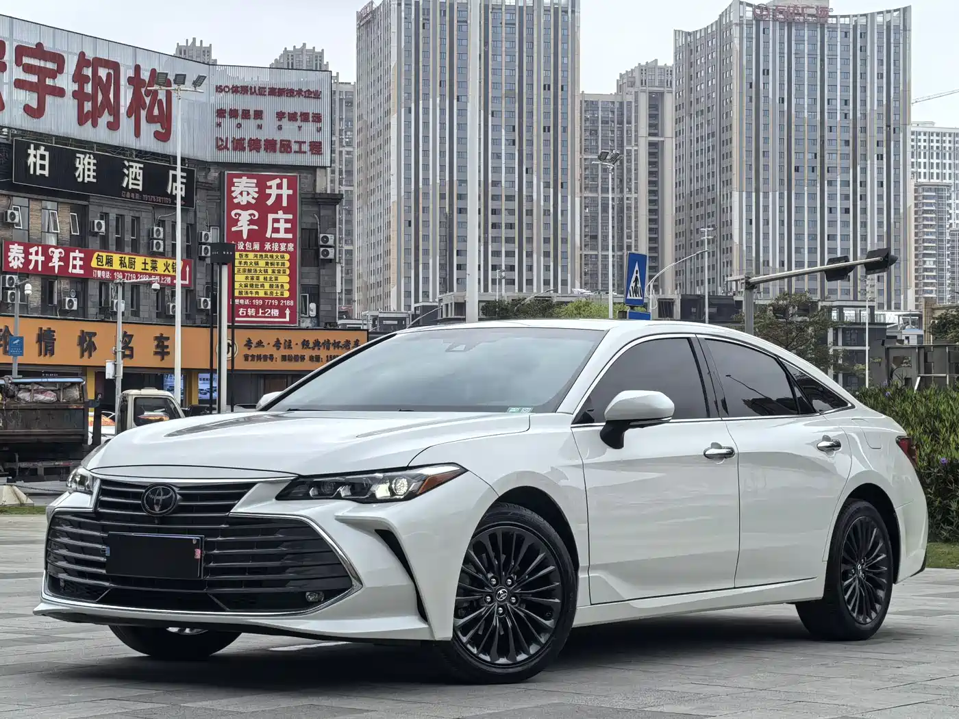 Toyota Avalon 2019 2.0L XLE Premium Edition (China VI)