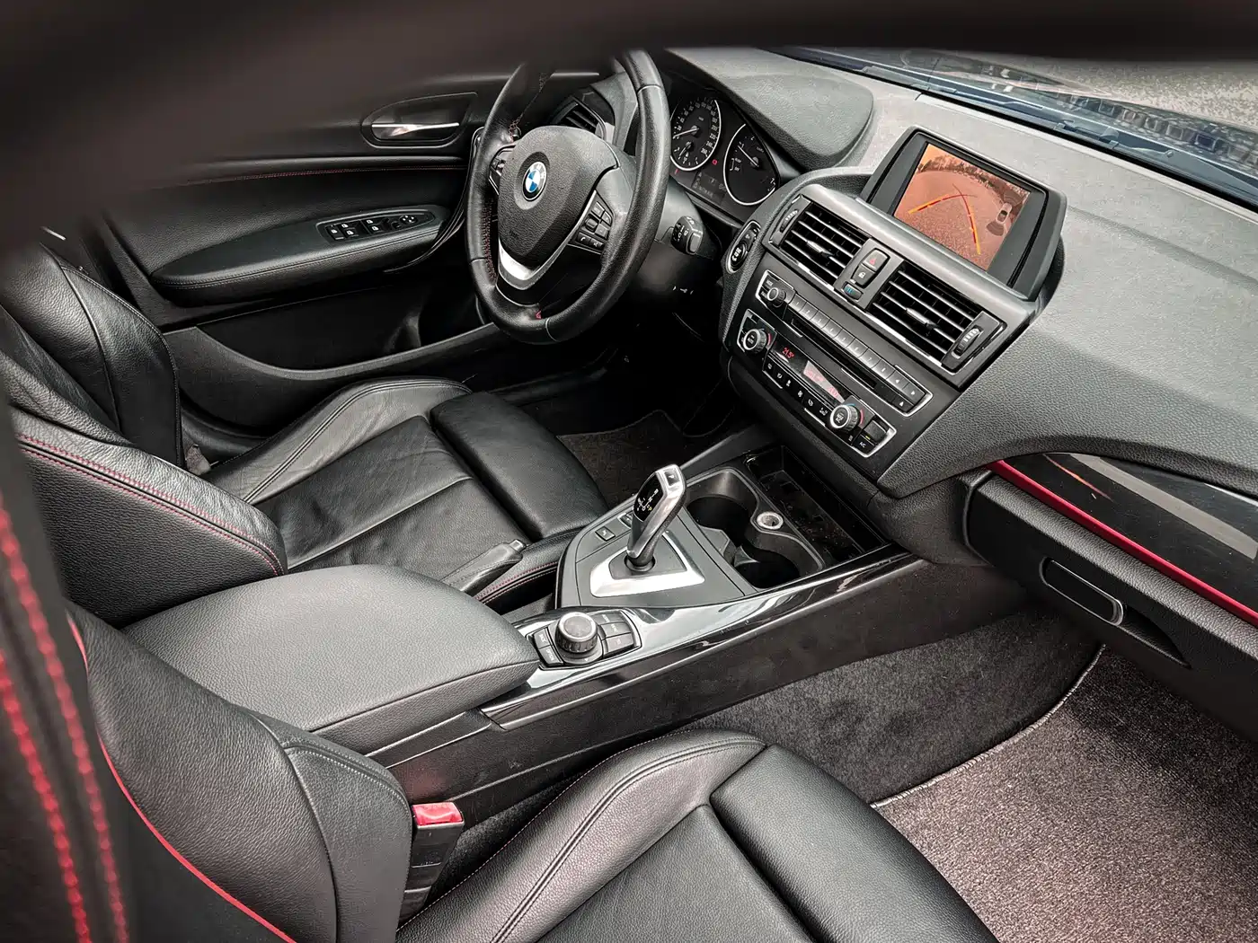 BMW 1 Series (Import) 2013 Facelift 118i Sport Model фото 6
