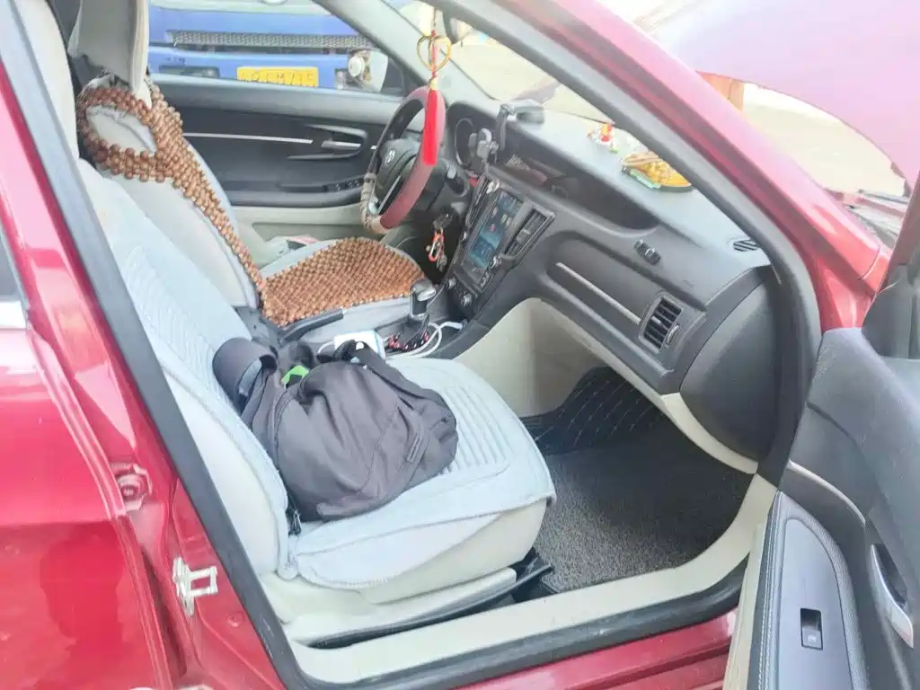 BAIC Senova D50 2015 2014 1.5L CVT Standard