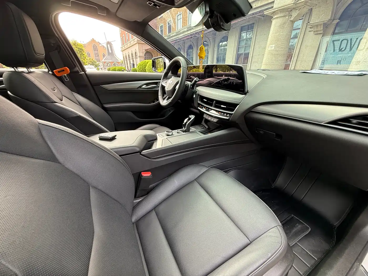 Cadillac CT5 2024 28T Luxury Model Pro фото 17
