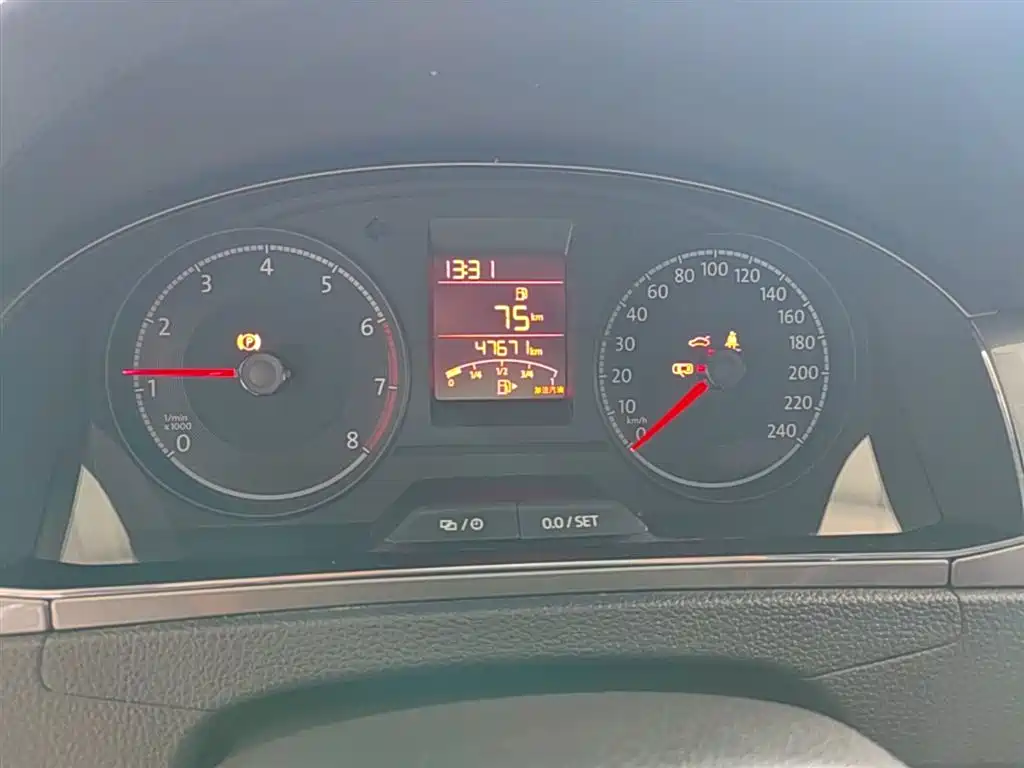 Volkswagen Santana 2019 1.5L Manual Comfort Edition China VI фото 12