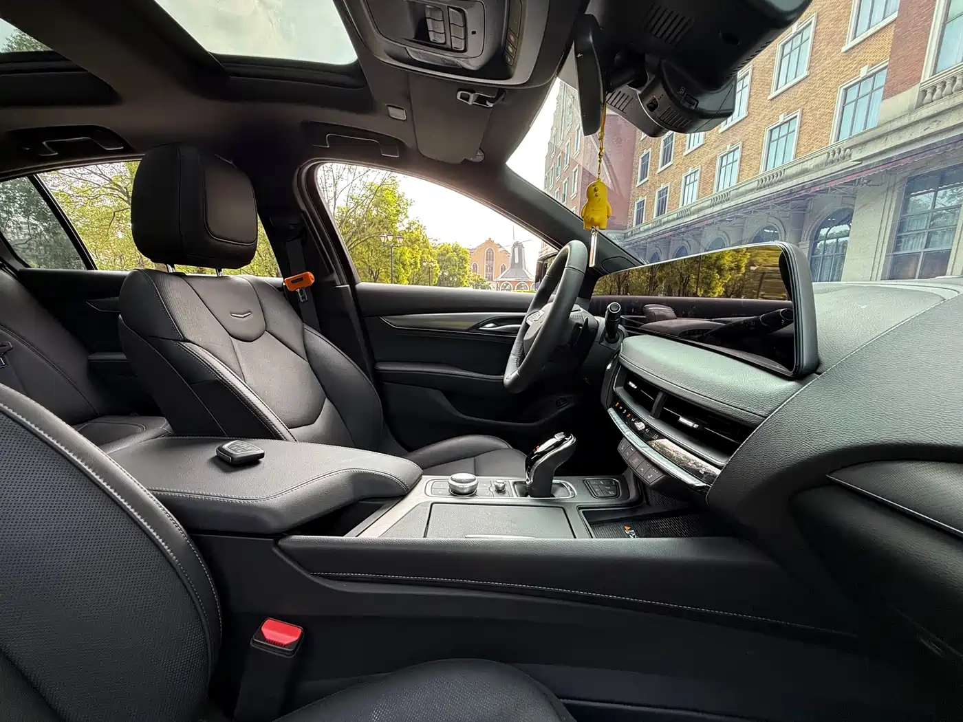 Cadillac CT5 2024 28T Luxury Model Pro фото 18