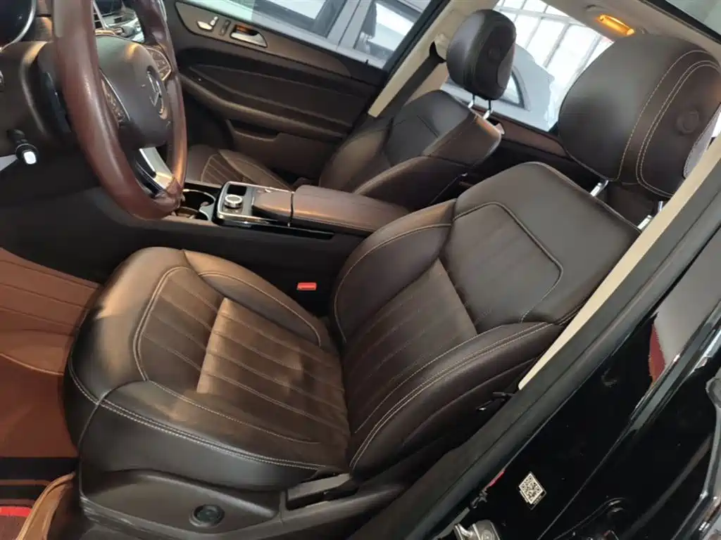 Mercedes-Benz GLE 2018 GLE 320 4MATIC Dynamic Ultimate Edition фото 15