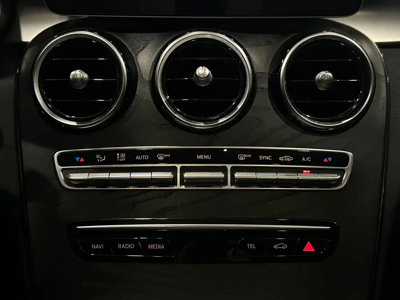 Mercedes-Benz C-Class 2019 C 180 L Fashion Sport Edition фото 16