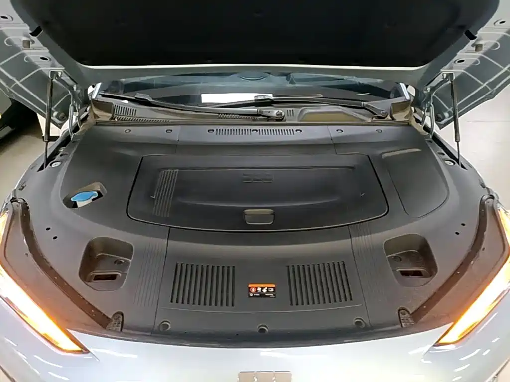 Geely Galaxy Galaxy E8 2025 2025 620km AWD Starship LiDAR Smart Drive Edition