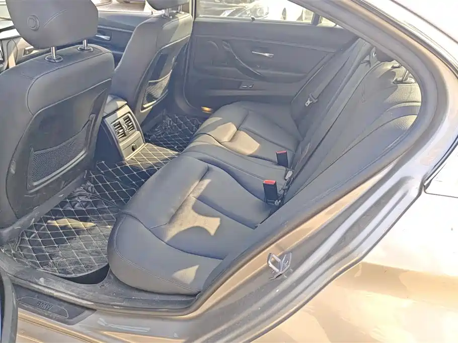 BMW 3 Series 2017 320Li Fashion фото 11