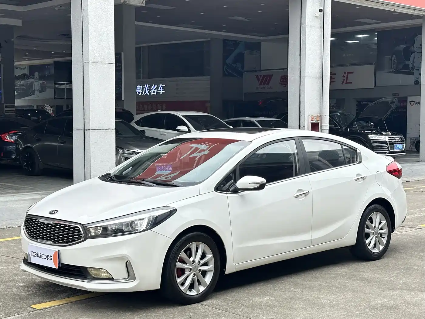 Фото 1 - Kia K3