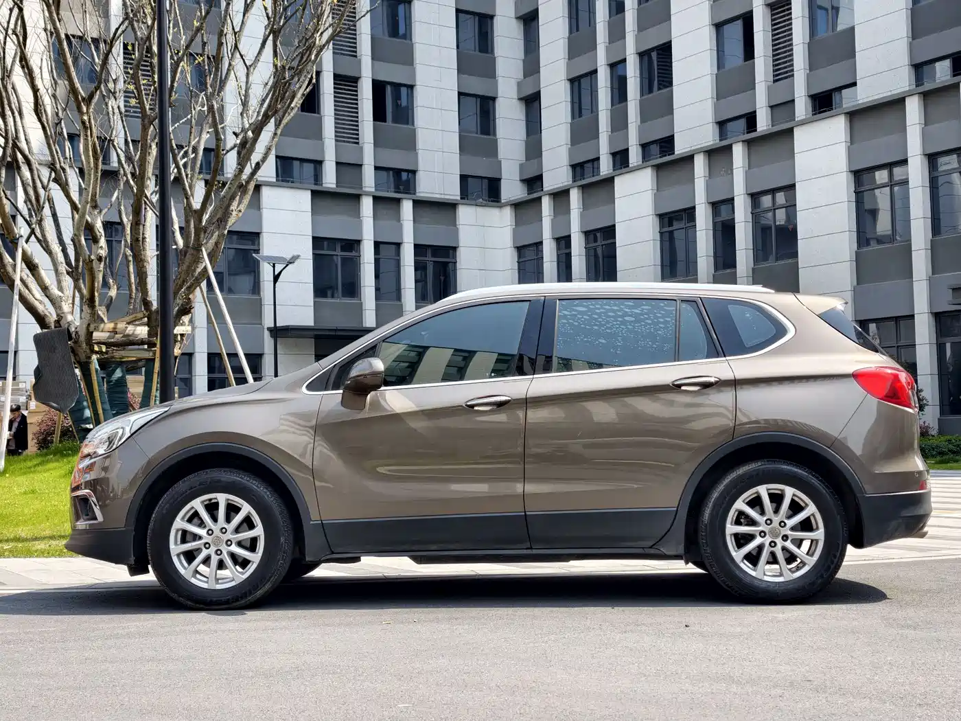 Buick Envision Plus 2017 20T 2WD Luxury фото 2