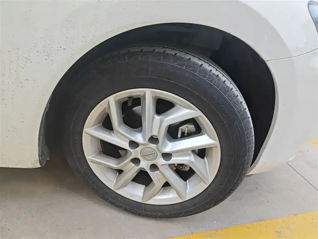 Nissan Tiida 2024 2023 1.6L CVT Smart Drive Edition