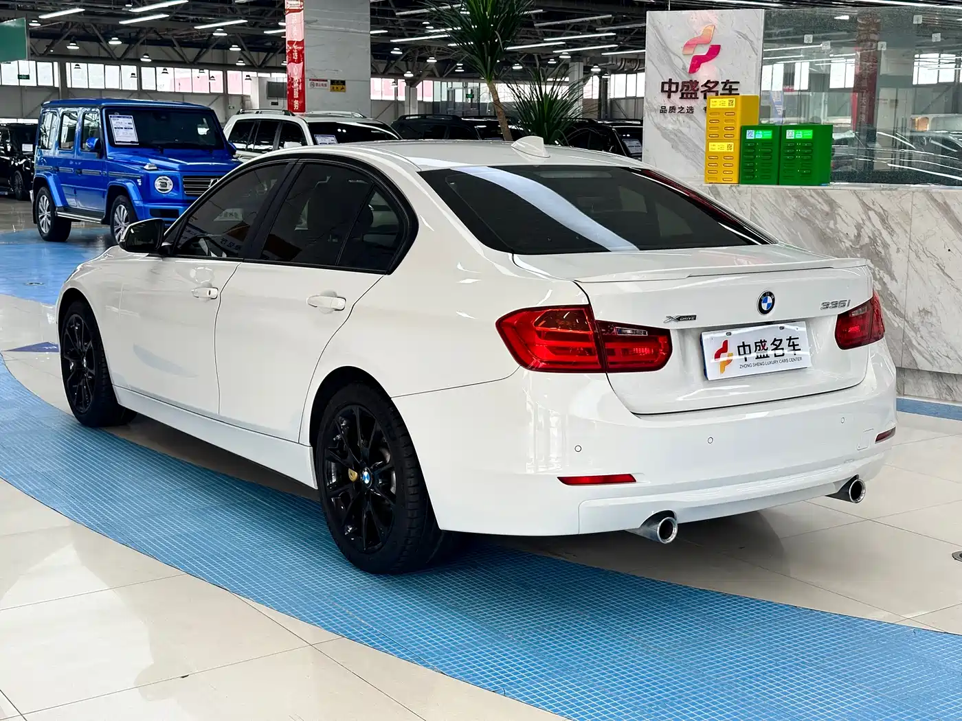 BMW 3 Series (Import) 2013 Facelift 335i xDrive фото 3