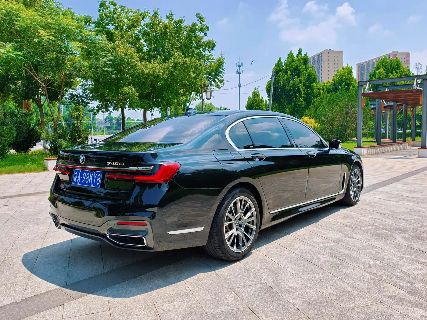 Photo 5 - BMW 7 Series