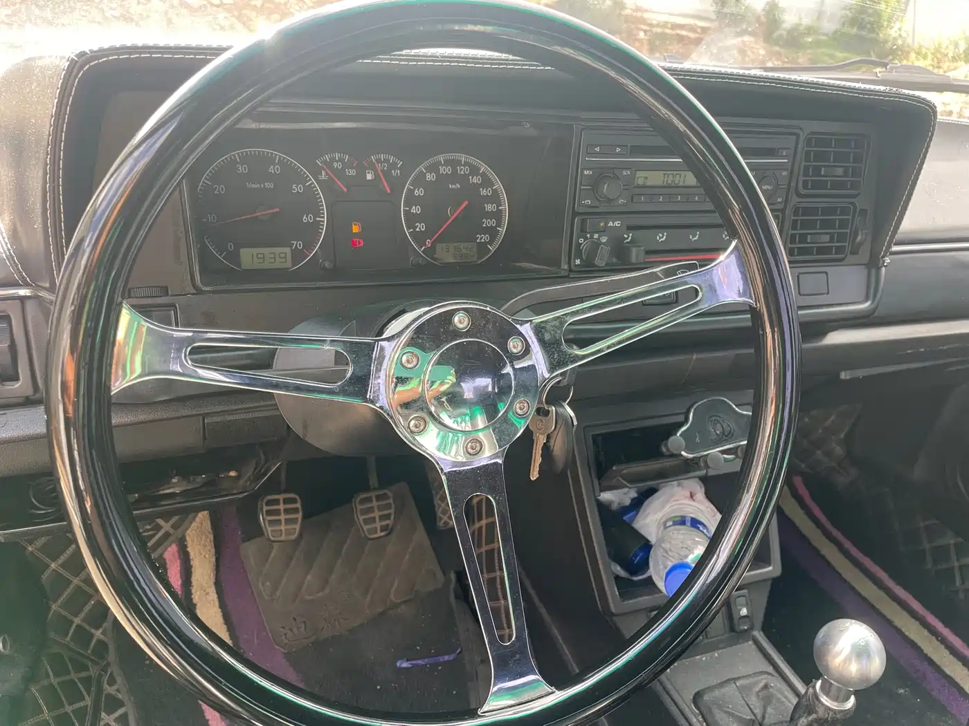 Volkswagen Santana Classic 2004 2004 Model 1.8L Standard