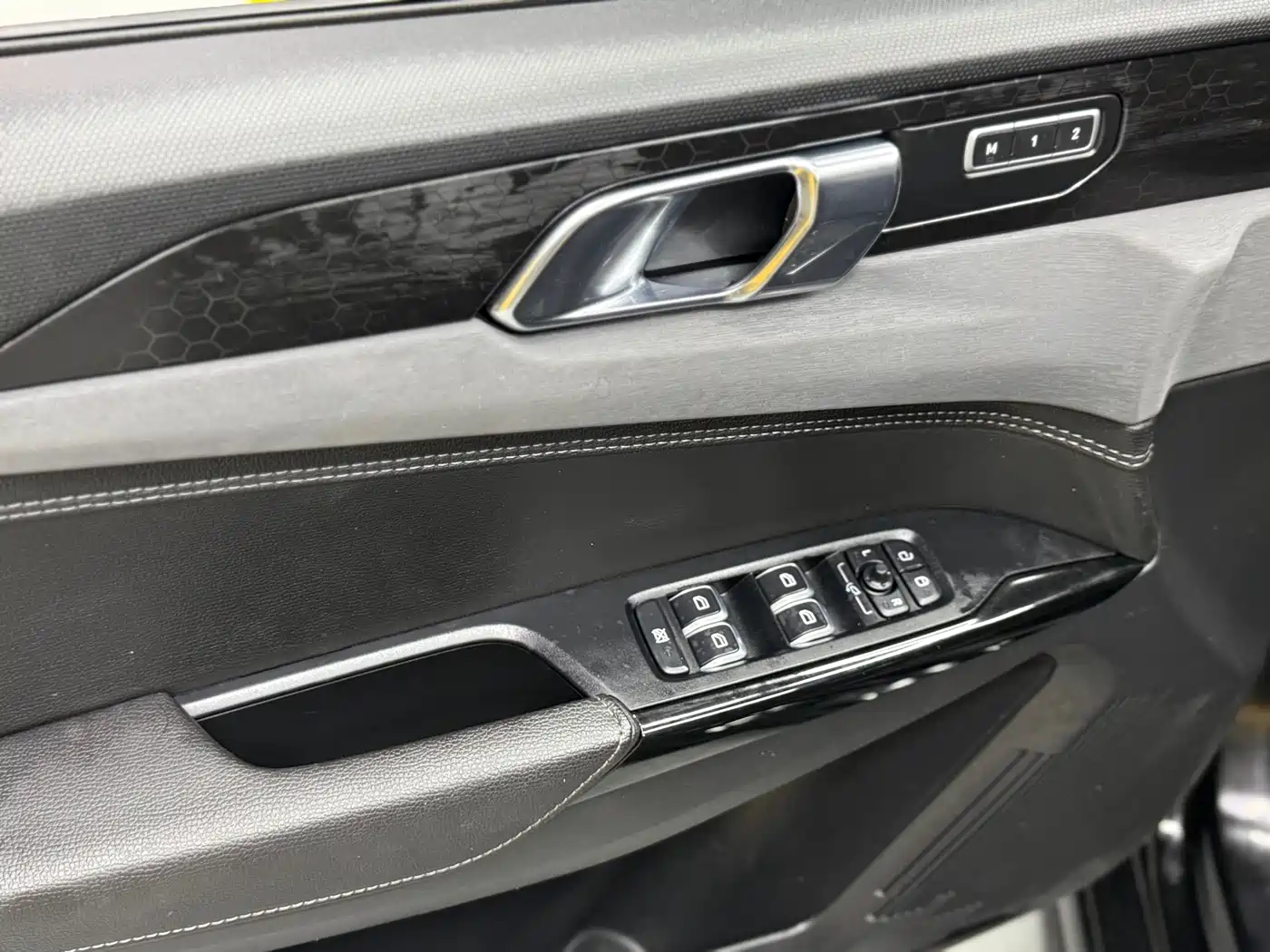 Lynk & Co 03 2021 1.5TD DCT Jin Champion Edition фото 18