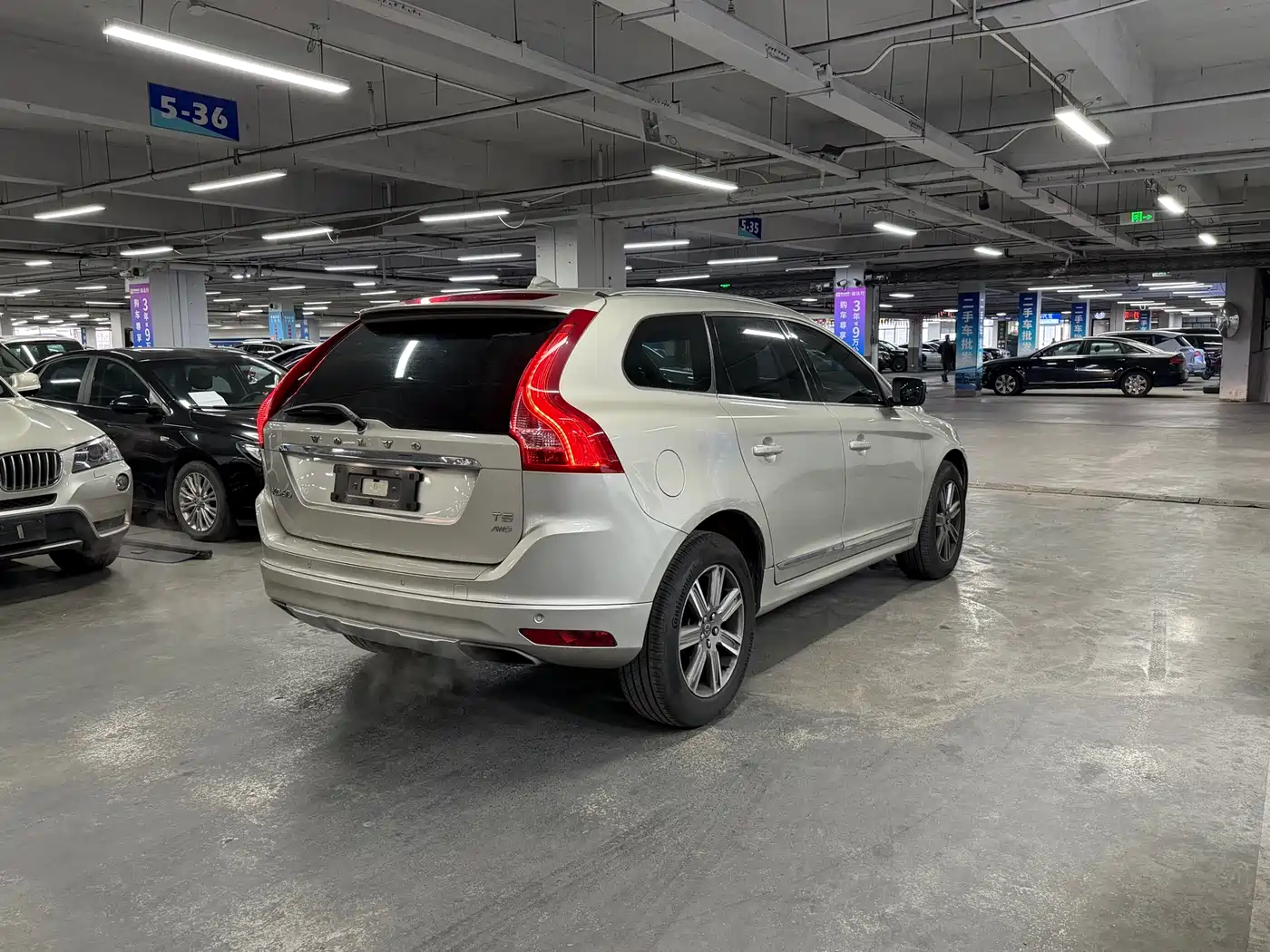 VOLVO XC60