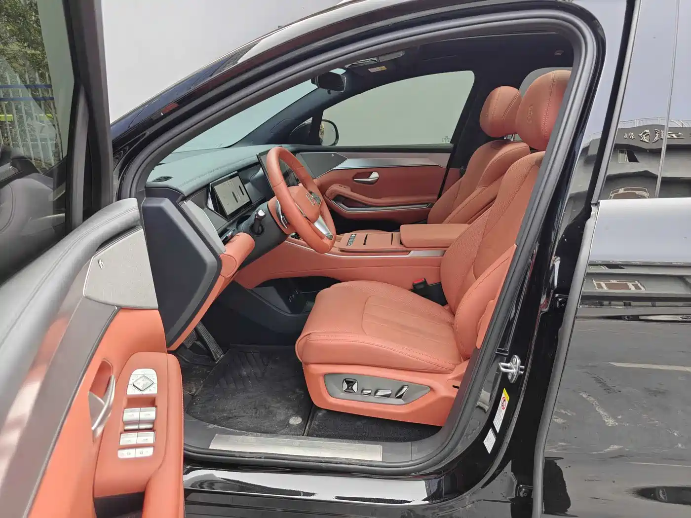 BYD Tang L 2025 DM 200KM AWD LiDAR Flagship фото 10