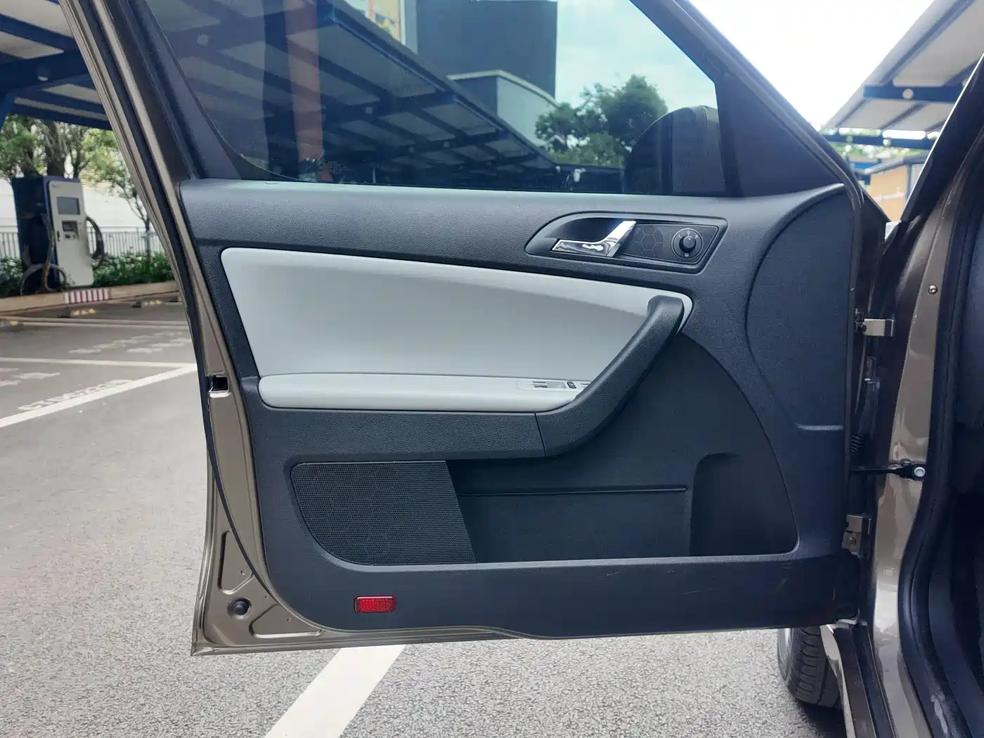 Škoda Yeti 2017 TSI280 DSG Advance фото 12