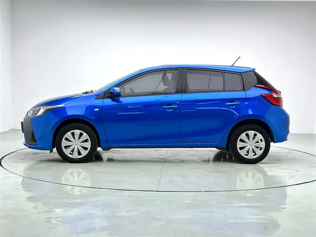 Toyota YARiS L Zhi Xuan 2019 1.5E CVT MeiDong Edition China VI фото 8