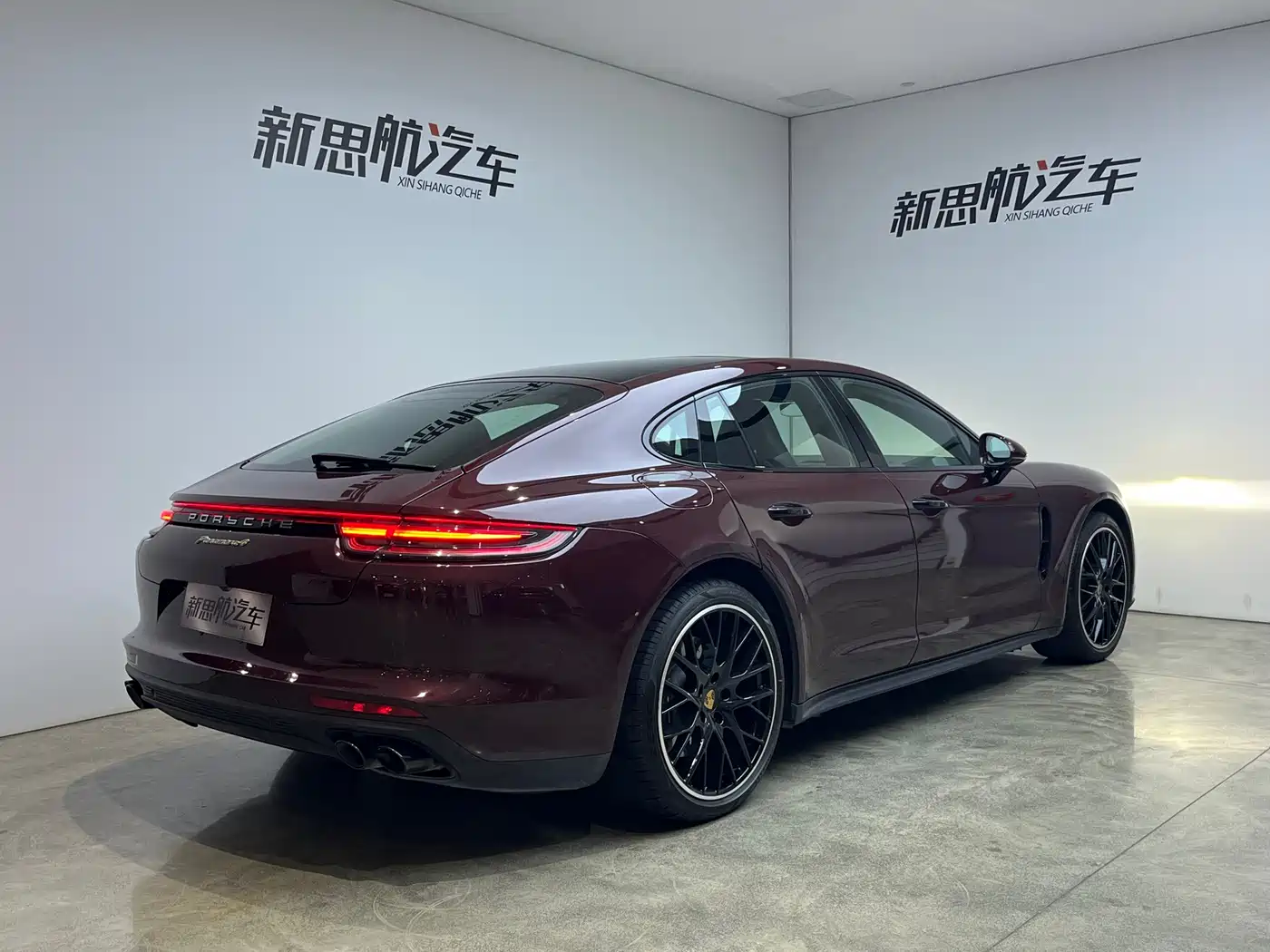 PORSCHE PANAMERA NEW ENERGY