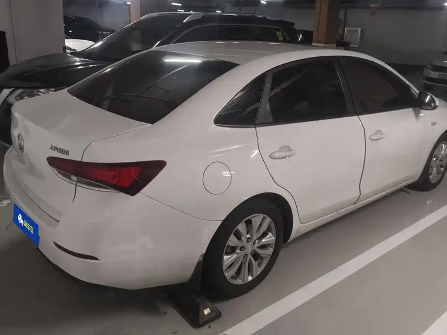 Фото 3 - Buick Excelle