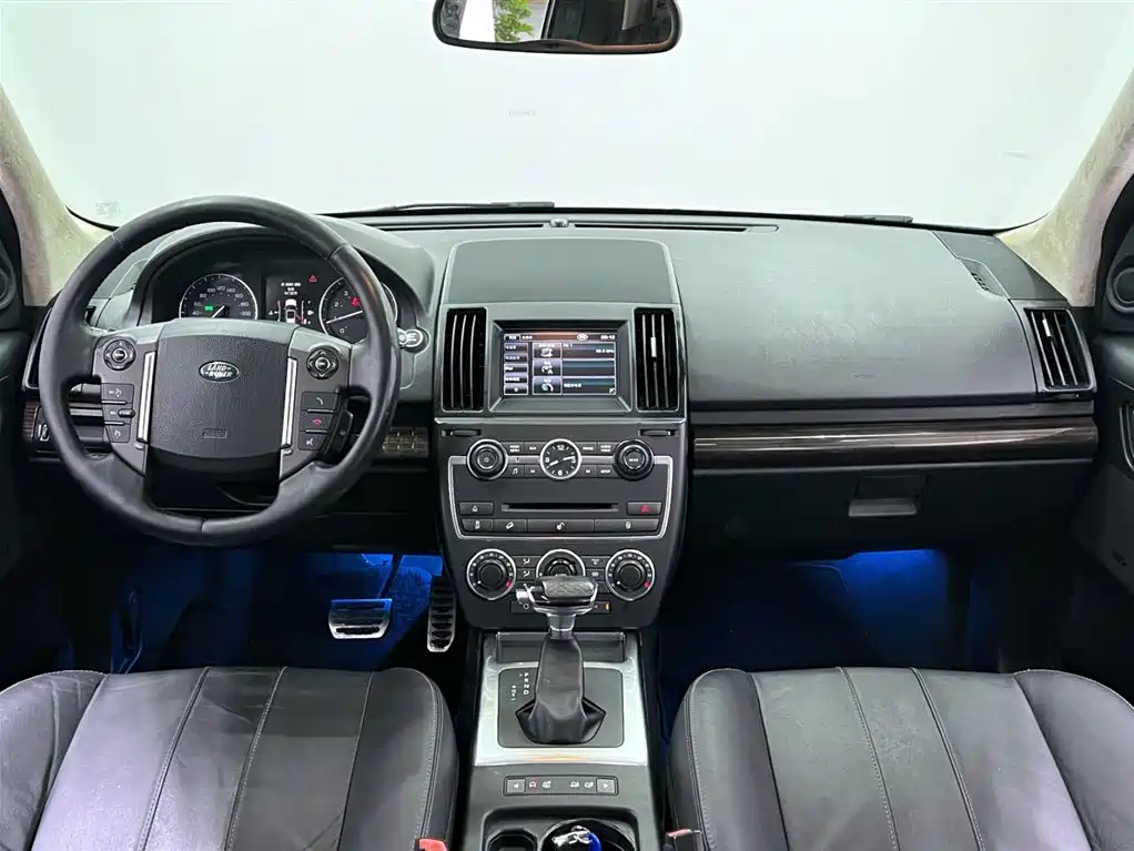 Land Rover Freelander 2 2013 2.0T Si4 SE Petrol Version фото 18