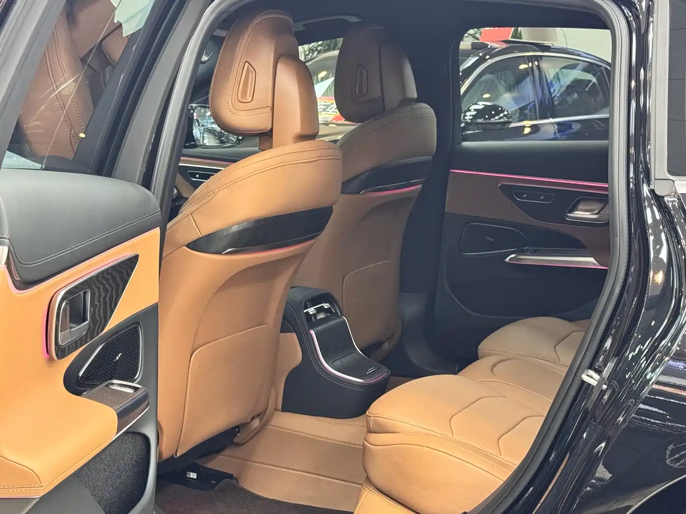 Mercedes-Benz E-Class 2025 Facelift E 300 L Fashion Sport фото 12