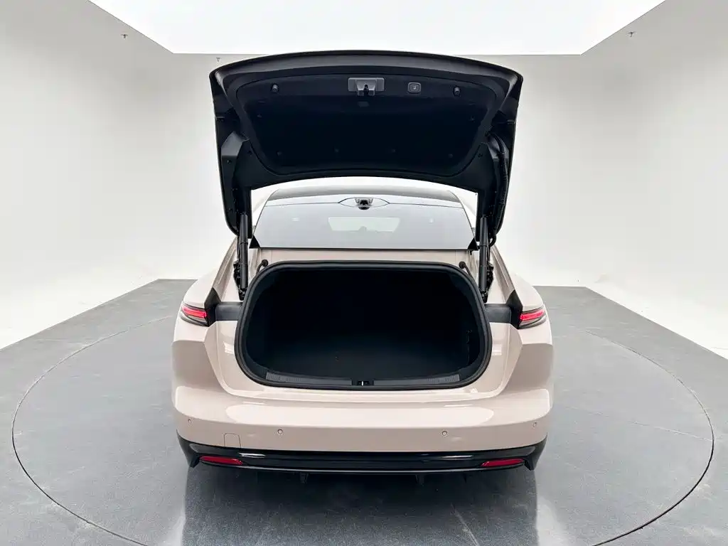 NIO ET5 2025 2025 75kWh