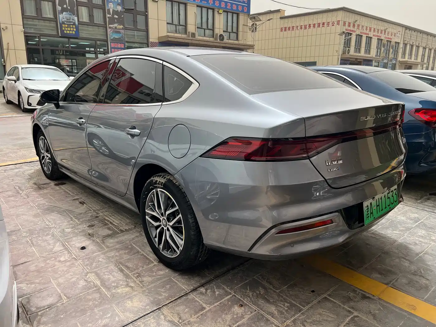 BYD Qin PLUS 2023 Champion Edition DM-i 120KM Excellence фото 9