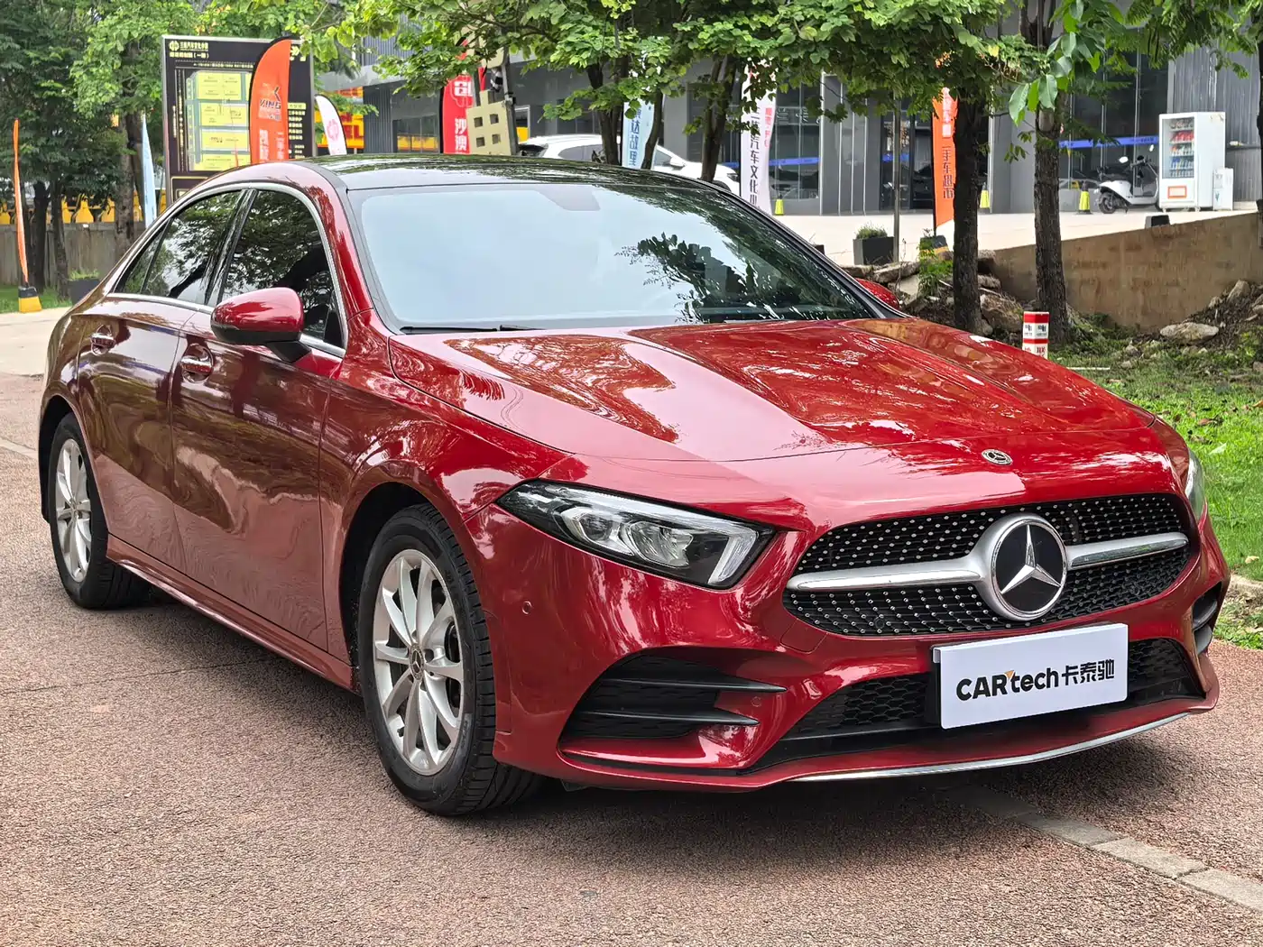Mercedes-Benz A-Class 2022 A 200 L Sport Sedan Dynamic фото 3